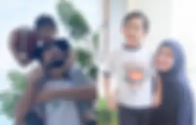 Anak Kecil Nggak Bisa Bohong, Reaksi Putra Sulung Shireen Sungkar Saat Komentari Tingkah Teuku Wisnu Ini Bikin Ngakak, Polos Tapi Nyelekit