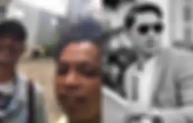 Tetap Rendah Hati dan Peduli Disaat Kariernya Meroket, Arya Saloka dapat Pujian dari Arie Keriting Usai Bantu Modal Bisnis Pisang Gorengnya, Sang Komedian: Sungkan Sih Sebenarnya