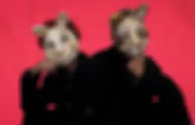 AmPm Merilis Lagu Terbaru ‘Afterglow’ dengan Topeng Uniknya!