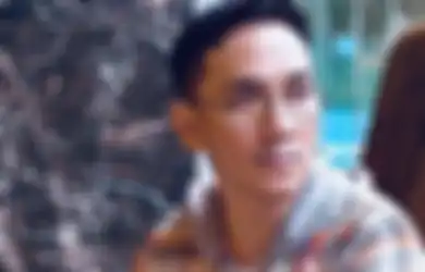 Nekat Tinggalkan Karir Stabil PNS Demi Jadi Artis, Penyanyi yang Dulu Viral Pada Masanya Kini Hanya Bisa Santai di Rumah Nganggur Total, Tak Ada Tawaran Meski Prestasinya Mentereng Sejak Lama