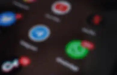 Tak Perlu Buru-buru Hapus Kontak, Pakai Fitur Baru WhatsApp Memungkinkan Kamu untuk Sembunyikan Chat