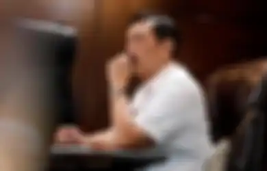 Tangani Negara yang Sedang Kocar-kacir Pandemi Corona, Luhut Ngaku Ingatannya Terbawa pada Prajuritnya yang Gugur dalam Operasi Militer di Timtim Saat Lihat Angka Kematian Covid-19