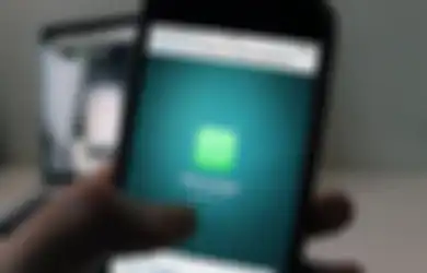 Kamera di Aplikasi Whatsapp NgeZoom Sendiri? Begini Cara Mengatasinya