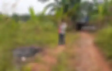 Mengenaskan, Ditemukan Orang yang Mau Garap Kebun, Sesosok Jasad Wanita di Cisauk Didapati Hangus Terbakar dengan Asap Masih Mengepul dari Tubuhnya