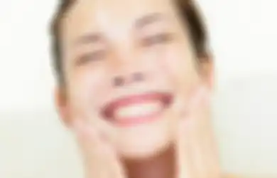 Mulus Maksimal, 3 Sabun Cuci Muka Murah Ini Efektif Kecilkan Pori-pori