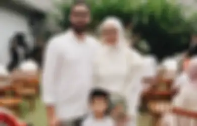 Dituding Turun Pamor, Artis Cantik Ini Jatuh ke Pelukan Pengusaha 3 Tahun Lebih Muda Setelah Gagal Jadi Bagian Keluarga Cendana, Kini Sibuk Urus Anak