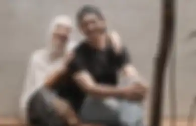 Bucinnya pada Sang Istri Nggak Ketulungan, Isi Dompet Arya Saloka Jadi Bukti Cintanya pada Putri Anne, Fans: Nggak Mungkin Gampang Pindah ke Lain Hati!