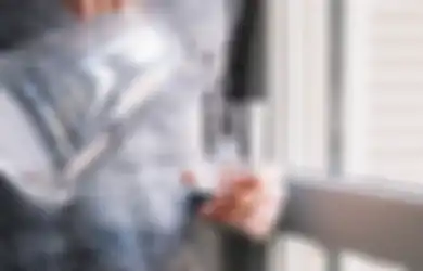 Ingin Sehat? Perhatikan Kualitas Air yang Kamu Minum Jangan Sampai Tercemar, Cek dengan Cara Ini