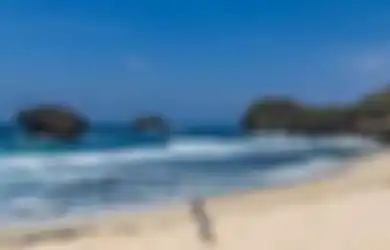 Pesona Permata Putih Selatan Pacitan, Inilah Keindahan Lokasi Wisata Pantai Srau dengan 'Negeri 1.000 Goa'- nya