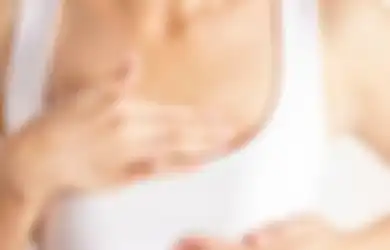 Nggak Kepikiran, Payudara Dijamin Kencang dan Indah Hanya dengan Lulur Tepung Beras