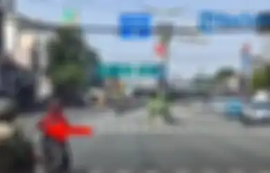 Ada Pasien Bayi Kritis yang Harus Diantarkan, Ambulans Justru Digerbrak Oknum Diduga TNI Karena Hal Ini, Sopir Beri Kesaksian