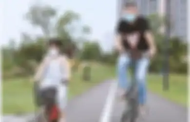 Masih Pamer Foto Gisel, Potret Gading Marten Gowes Berdua Gempi Dicurigai, Nama Ariel Tatum Terseret