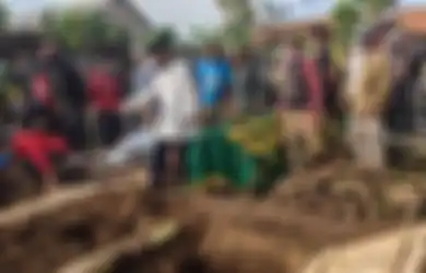 Foto Tampang Ki Anom Al Aziz Muncul, Paranormal Ini Mengaku Diserang Dukun Pembunuh Tuti Suhartini, Kini Makam Korban Dibongkar Setelah 45 Hari