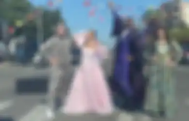 Promosi Cinderella, Flash Mob Camila Cabello dan James Corden Banjir Kritik!