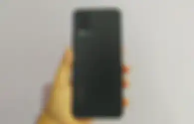 Review Vivo V21, HP 4 Jutaan yang Nyaman Untuk Hiburan dan Teman Kerja