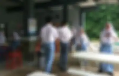 Ratusan Pelajar SMK Kompak Bolos Upacara Sekolah, Satpol PP Turun Tangan Angkut Pakai Truk