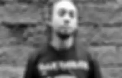 Eben 'Burgerkill' Sempat Ajak God Bless Buat Main di Extreme Moshpit