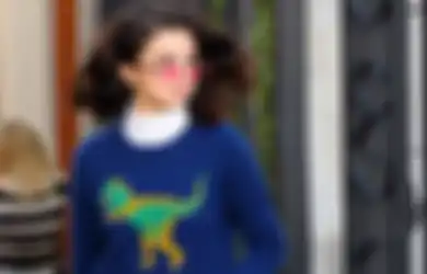 Stop Beli Baru! Ini 6 Tips Tampil Modis Pakai Baju yang Ada di Lemari