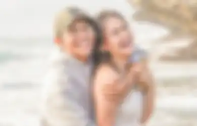 Tangis Penata Rambut Ayu Ting Ting Saat Bosnya Gagal Nikah Lagi Pecah, Tak Bisa Berbuat Banyak, Kriza Fahrezi Bongkar Kondisi Sang Pedangdut Ditinggal Adit Jayusman