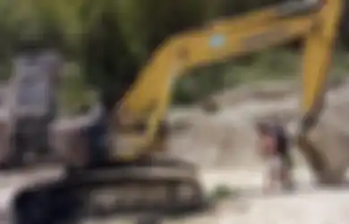 Niat Baik Pemerintah Bangun Trans Papua Dibalas Peluru, KKB Papua Buat Pegunungan Bintang Jadi Mencekam, Puluhan Pekerja Ketakutan Sembunyi di Hutan