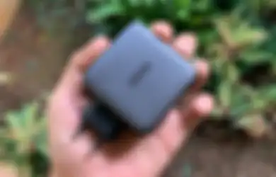 Review Charger Ugreen Gan X 100W, Ngecas Praktis Buat Segala Gadget