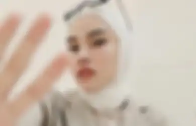 Wajah Jadi Merah Lebam, Medina Zein Senggol Masalah Rumah Tangganya dengan Lukman Azhari, Sang Pangusaha Sampai Singgung Soal Pengecut