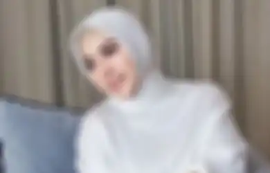Hangout dengan Style OOTD yang Jauh Dari Tampilan Glamour, Syahrini Kena Singgung Sosok Ini: Nggak Cetar Membahana