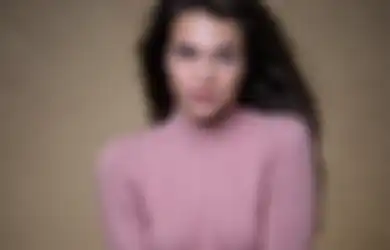 Berdarah Indonesia, Ini Wakil Belanda di Miss Universe 2021, Julia Sinning!