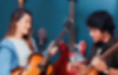 Calvin Jeremy Dipaksa Amanda Caesa Nge-dance untuk Video Klip!