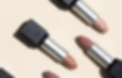 Review NOTE Cosmetics Mattever Lipstick, Transferproof dan Tahan Lama?