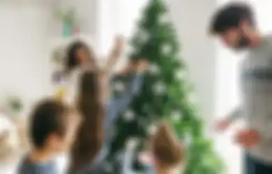 Natal Sudah Tidak Jauh Lagi, Ini 10 Tips Mempersiapkan Pohon Natal di Rumah