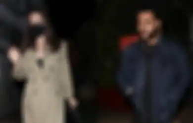 Angelina Jolie dan The Weeknd Kepergok Dinner Bareng, Ternyata Ada Kisah di Baliknya!