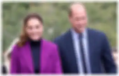 Serasi dengan Pangeran William, Intip Penampilan Kate Middleton Pakai Setelan Ungu!