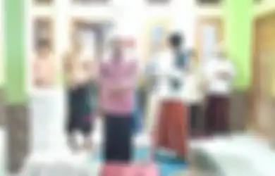 Pesan Suara yang Menyebutnya Waliyullah Dilantik Nabi Khidir dan Nyi Roro Kidul Bikin Geger, Ustaz di Sukabumi Ini Akhirnya Buka Suara, Begini Penjelasannya