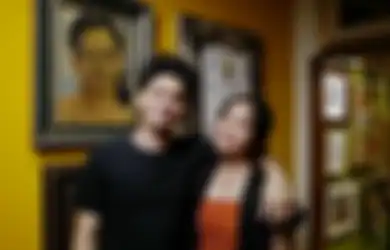 Rayakan 3 Tahun Annive, Intip Kebucinan Mikha Angelo pada Gregoria Mariska!