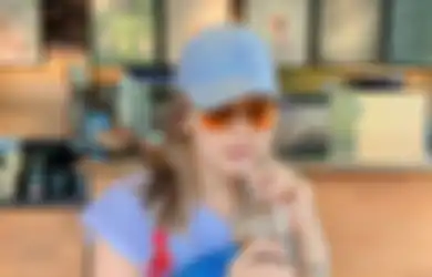 Disebut Calon Pengantin oleh Sosok Ini, Ayu Ting Ting Terciduk Fitting Baju Pernikahan, Ayah Rozak Bakal Mantu Lagi?