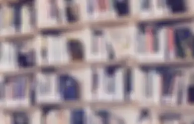 Enggak Melipat Halaman dan 3 Tips Lain Merawat Koleksi Buku di Rumah
