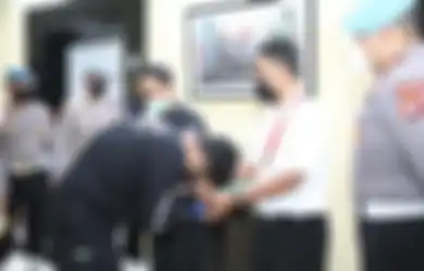 Foto Tampang Brigadir NP Polisi yang Smackdown Mahasiswa Diunggah, Hasil Rontgen Korban Ungkap Fakta Mengejutkan