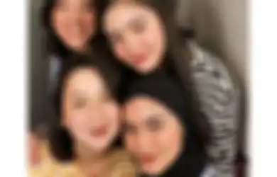 Blink Nyanyi History Milik One Direction, Netizen: Yuk Comeback Yuk!