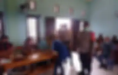 Foto Kapolsek Parigi yang Terancam Dipecat Terus Muncul, Prestasi Istri Oknum Polisi Mesum Jadi Sorotan