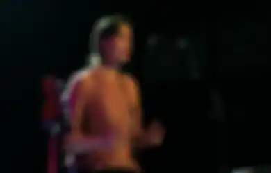 Frontman Stereolab Rilis Lagu Tragis nan Manis Berjudul 'New Moon'