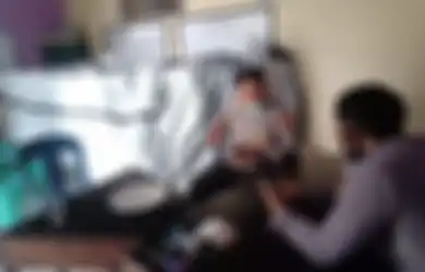 Kini Sudah Dipecat, Foto Mantan Kapolsek Parigi Bertahan di Kantornya Muncul, Terduga Pelaku Mesum ke Anak Tersangka Buat Pengakuan Mengejutkan