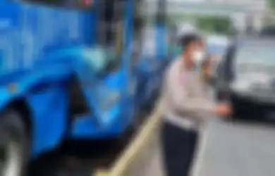 Innalillahi, Foto Sopir Bus TransJakarta yang Meninggal Terjepit Tersebar Luas, Terkuak Fakta Mengejutkan di Balik Kecelakaan Maut di Halte Cawang