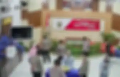 Foto Tampang Kapolres Nunukan yang Aniaya Anggota Beredar, Aksi Oknum Polisi yang Main Hakim Sendiri Terekam Kamera CCTV, Begini Nasibnya Sekarang