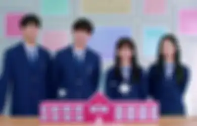 Netizen Kritik Ending School 2021, Enggak Relate dengan Kehidupan Fans KPop!