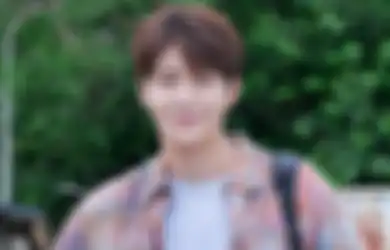 Simpan Uang THR, Kim Seon Ho Bakal Gelar Fan Meeting di Jakarta!