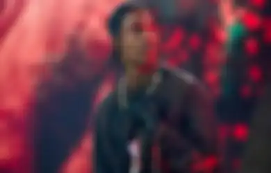 8 Korban Meninggal di Konser Travis Scott, Ada Penonton yang Dibius?