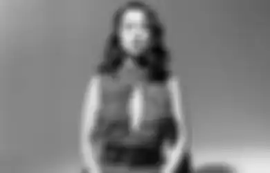 Mitski Ungkap Alasan Nggak Jadi Berhenti Bermusik: Kadang Menyakitkan, Tapi Cuma di Musik Gue Bisa Begini...