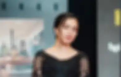Intip Penampilan Beby Tsabina Pakai Kebaya di FFI 2021. Manis dan Anggun!