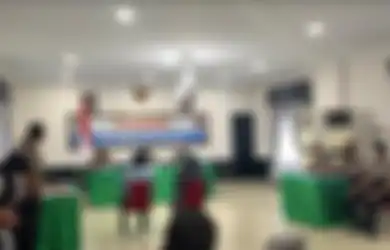 Tak Hanya Cabuli Istri Tahanan Narkoba, 6 Oknum Polisi Ini Juga Peras Korban Rp 150 Juta Sampai Sikat 2 Motor dan 4 Handphone, Ini Potret Para Pelaku Saat Disidang Etik Kepolisian